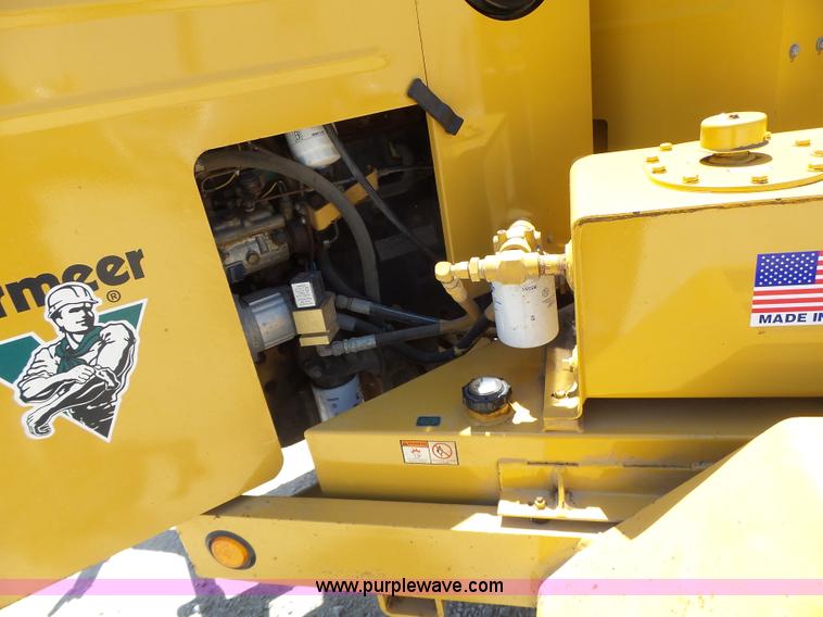 image for item L6103 Vermeer BC1230A wood chipper