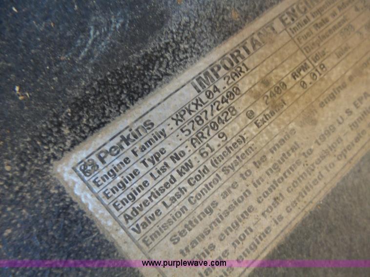 image for item L6103 Vermeer BC1230A wood chipper