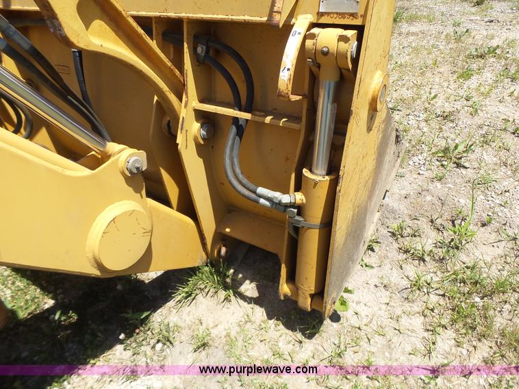 image for item L6104 1995 Case 580L backhoe