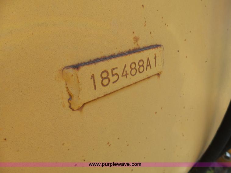 image for item L6104 1995 Case 580L backhoe