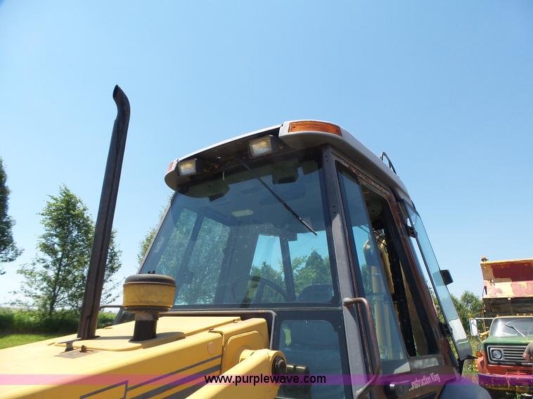 image for item L6104 1995 Case 580L backhoe