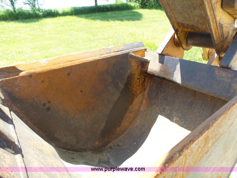 image for item L6104 1995 Case 580L backhoe