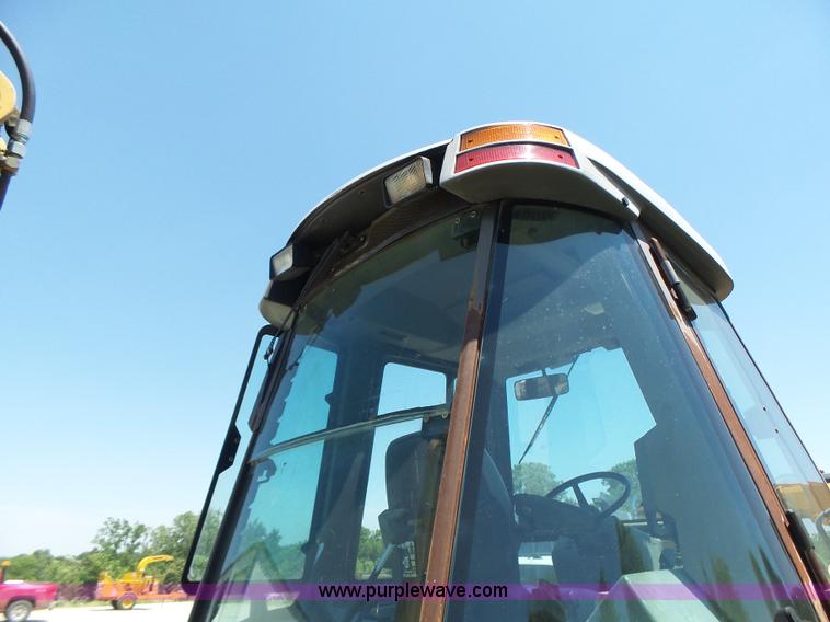 image for item L6104 1995 Case 580L backhoe