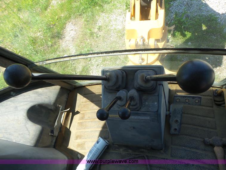 image for item L6104 1995 Case 580L backhoe