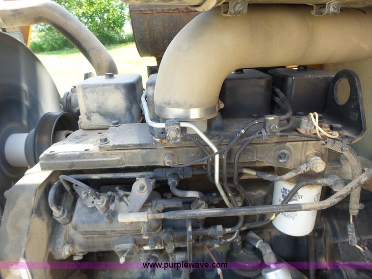 image for item L6104 1995 Case 580L backhoe