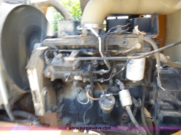 image for item L6104 1995 Case 580L backhoe