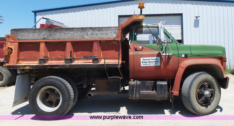 image for item L6105 1987 Chevrolet C Series dump truck