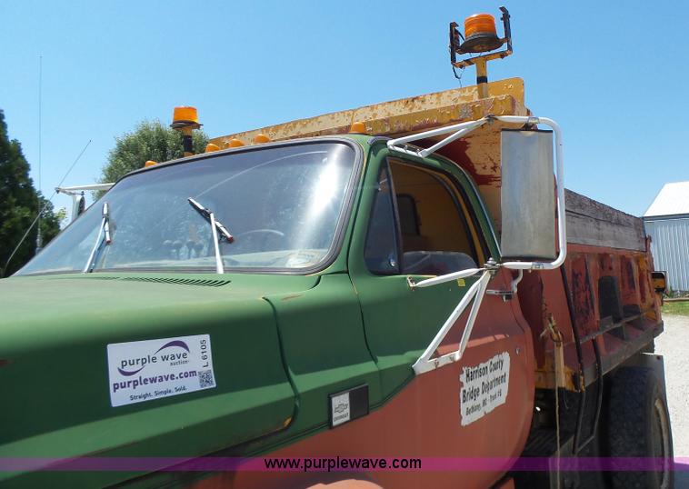 image for item L6105 1987 Chevrolet C Series dump truck