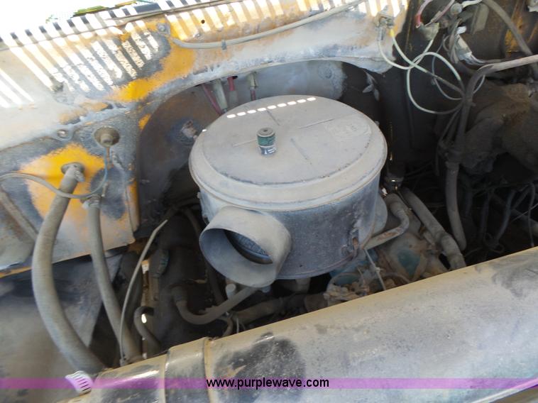 image for item L6105 1987 Chevrolet C Series dump truck