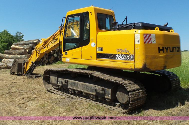 image for item L6107 2005 Hyundai 180LC-7 excavator
