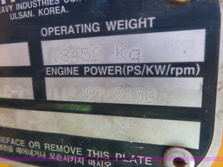 image for item L6107 2005 Hyundai 180LC-7 excavator