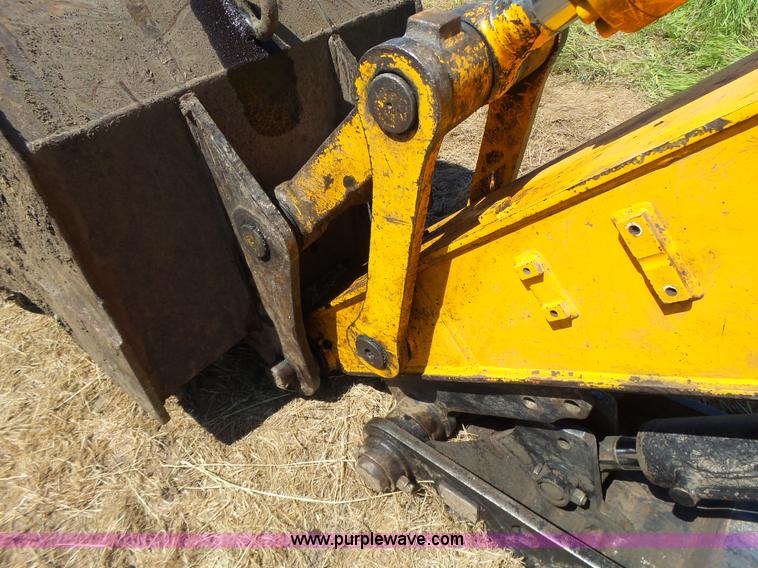 image for item L6107 2005 Hyundai 180LC-7 excavator