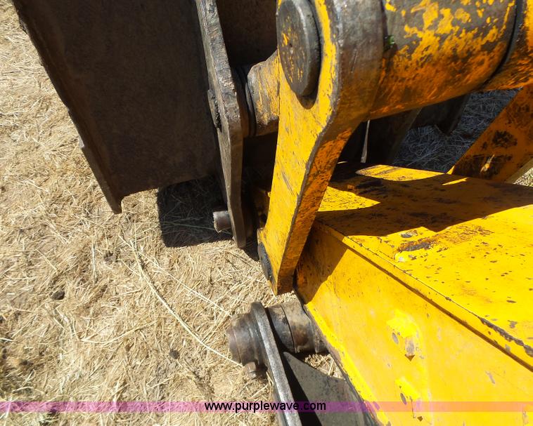 image for item L6107 2005 Hyundai 180LC-7 excavator