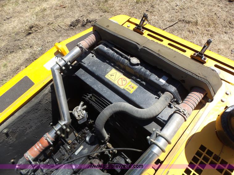 image for item L6107 2005 Hyundai 180LC-7 excavator