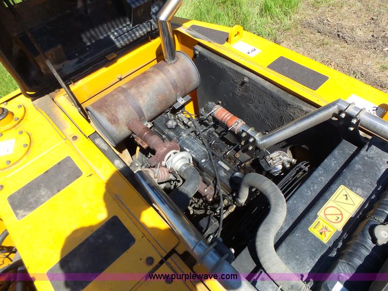 image for item L6107 2005 Hyundai 180LC-7 excavator