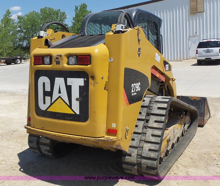 image for item L6108 2011 Caterpillar 279C skid steer