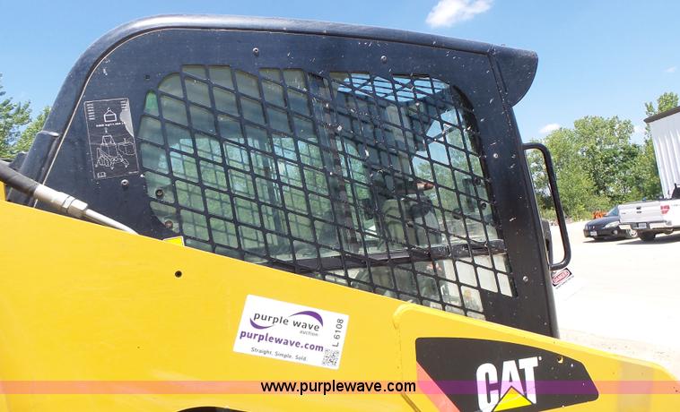 image for item L6108 2011 Caterpillar 279C skid steer