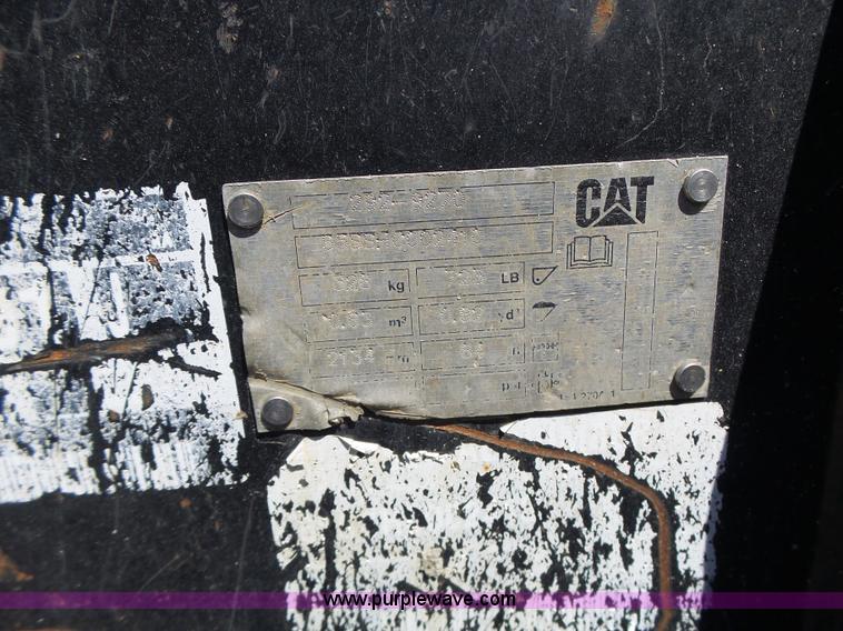 image for item L6108 2011 Caterpillar 279C skid steer