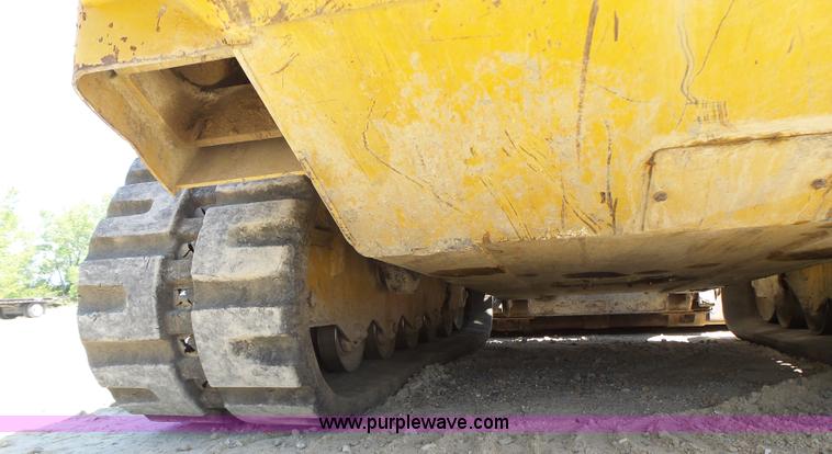 image for item L6108 2011 Caterpillar 279C skid steer