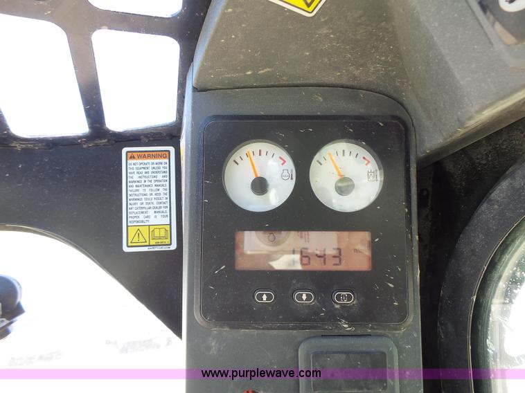 image for item L6108 2011 Caterpillar 279C skid steer