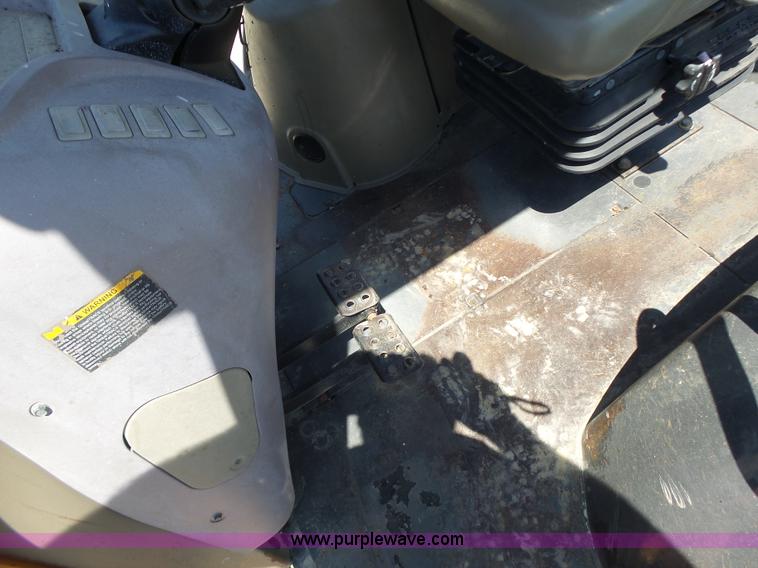 image for item L6109 2005 Case 580M backhoe