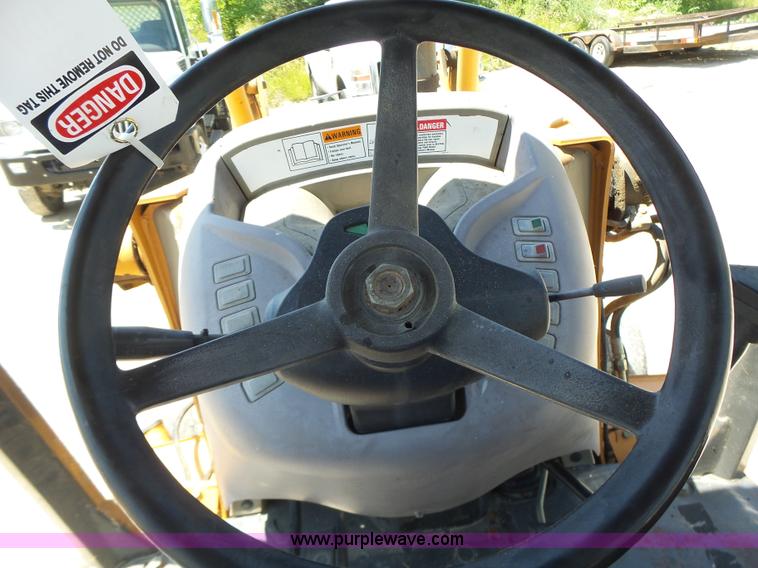 image for item L6109 2005 Case 580M backhoe