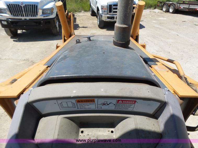 image for item L6109 2005 Case 580M backhoe