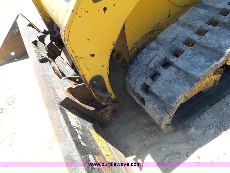 image for item L6110 2012 Caterpillar 259B Series 3 skid steer