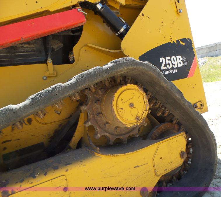 image for item L6110 2012 Caterpillar 259B Series 3 skid steer