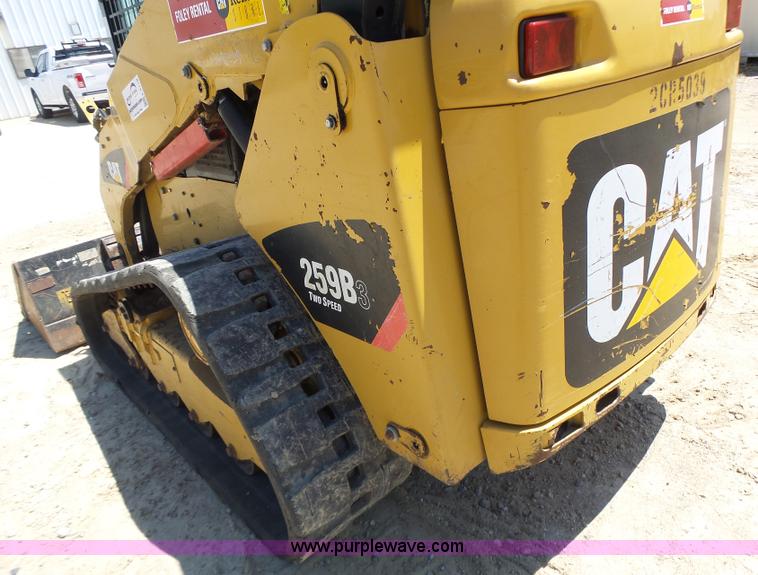 image for item L6110 2012 Caterpillar 259B Series 3 skid steer