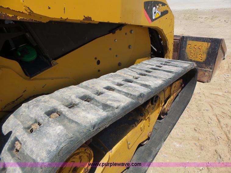 image for item L6110 2012 Caterpillar 259B Series 3 skid steer
