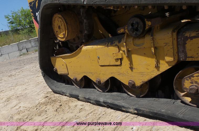 image for item L6110 2012 Caterpillar 259B Series 3 skid steer