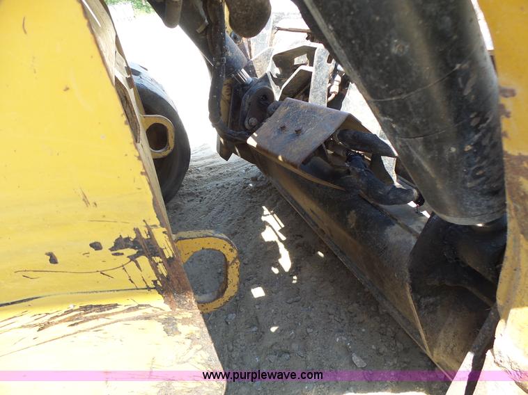 image for item L6110 2012 Caterpillar 259B Series 3 skid steer