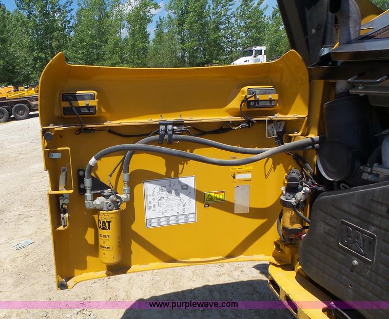 image for item L6110 2012 Caterpillar 259B Series 3 skid steer