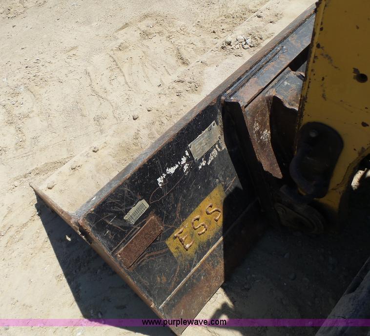 image for item L6110 2012 Caterpillar 259B Series 3 skid steer