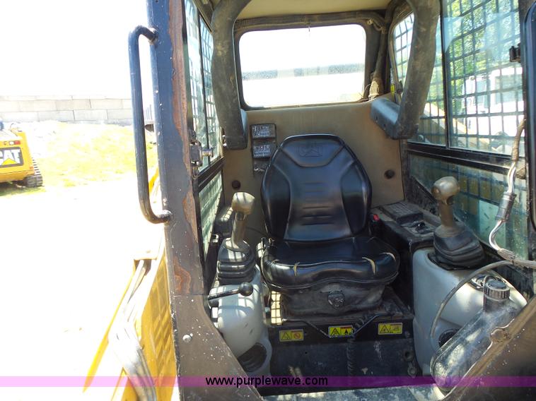 image for item L6110 2012 Caterpillar 259B Series 3 skid steer