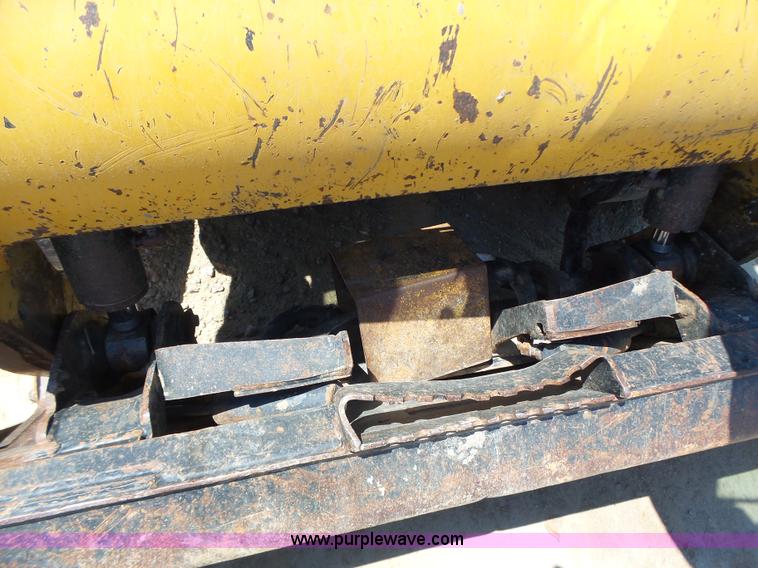 image for item L6110 2012 Caterpillar 259B Series 3 skid steer