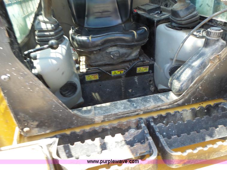 image for item L6110 2012 Caterpillar 259B Series 3 skid steer