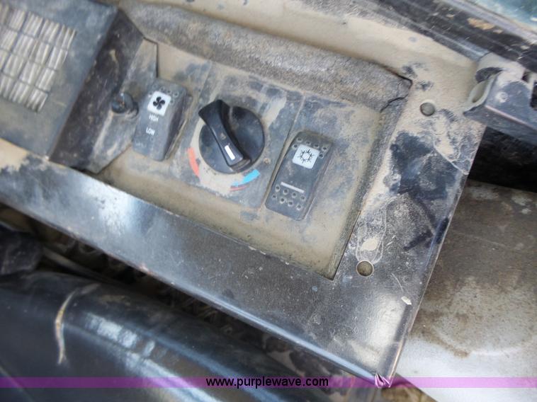 image for item L6110 2012 Caterpillar 259B Series 3 skid steer