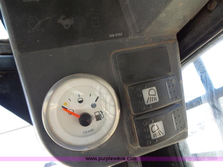 image for item L6110 2012 Caterpillar 259B Series 3 skid steer