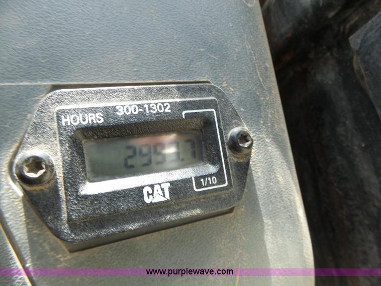 image for item L6110 2012 Caterpillar 259B Series 3 skid steer