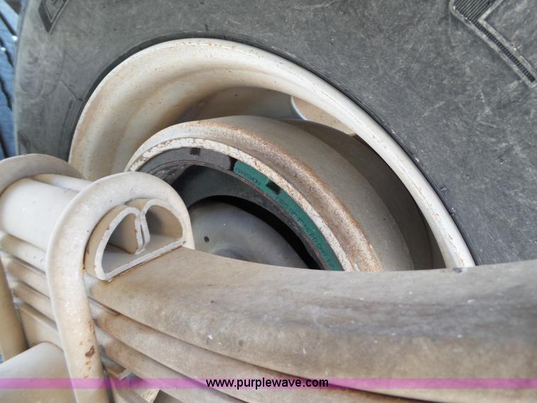 image for item L6583 2010 CTS 2010-BDT-40LP bottom dump trailer