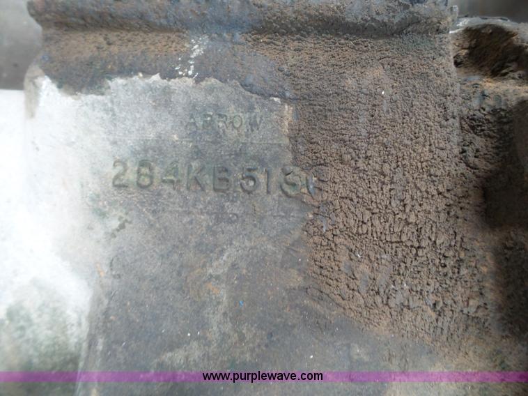 image for item L6585 Mack truck parts