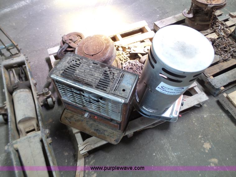 image for item L6586 Shop equipment