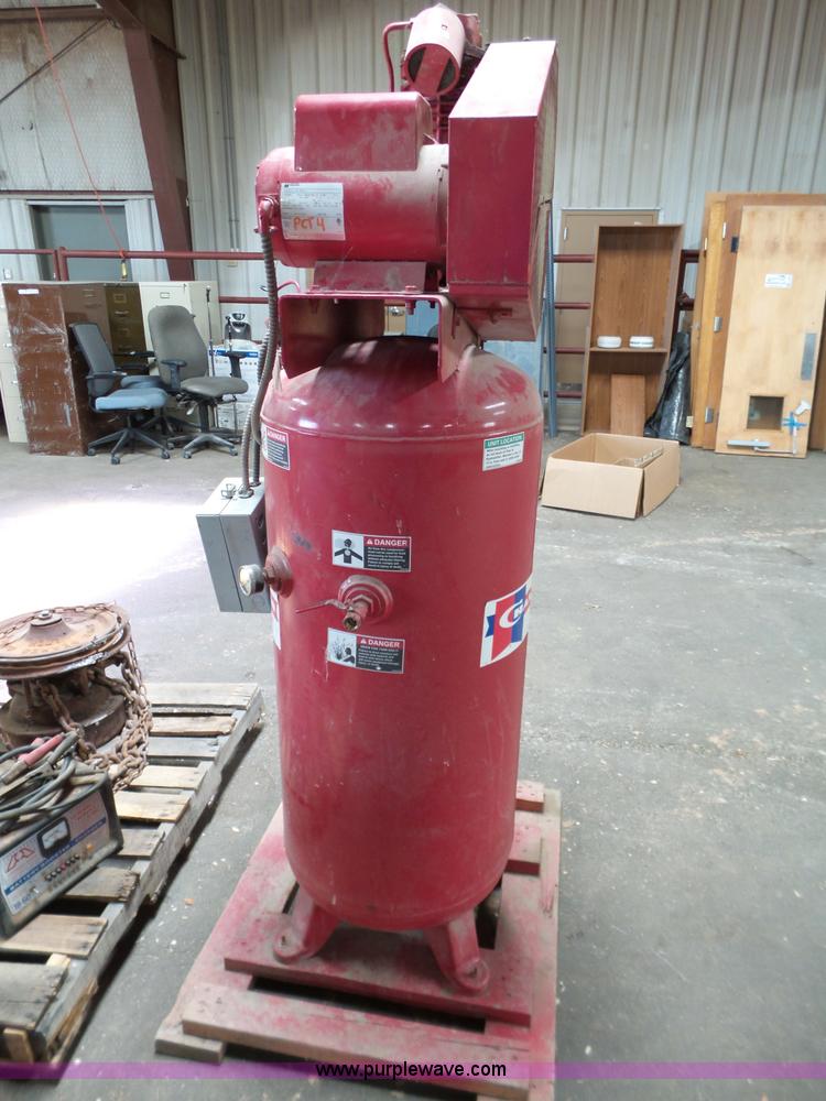 image for item L6586 Shop equipment