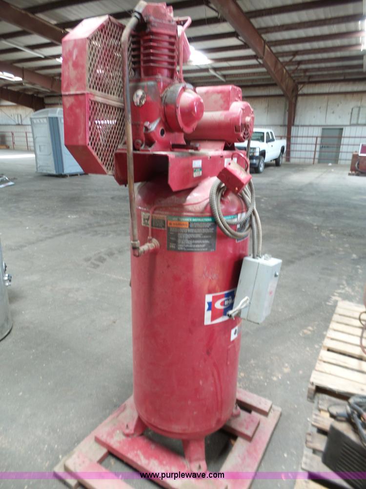 image for item L6586 Shop equipment