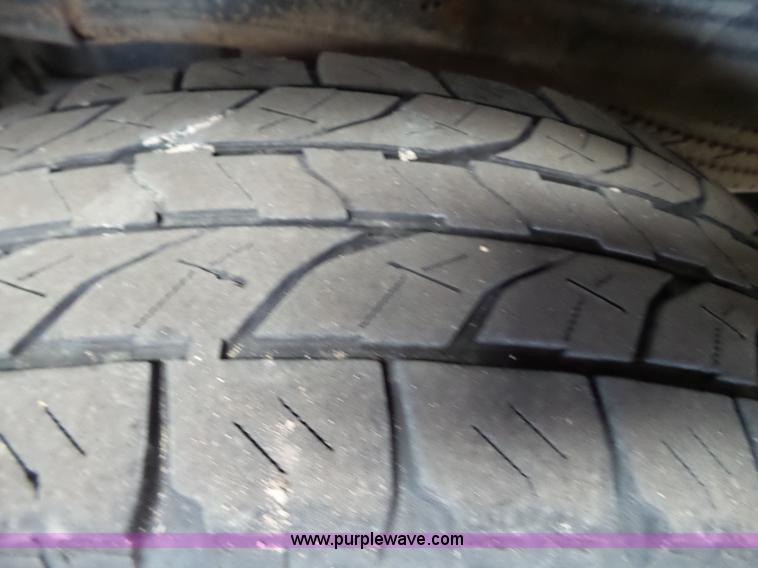 image for item L6588 2006 Chevrolet Silverado 2500HD Ext. Cab pickup truck