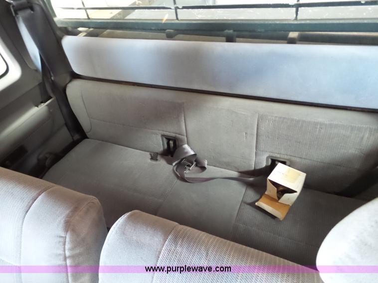 image for item L6591 1994 Ford F150 Ext. Cab pickup truck