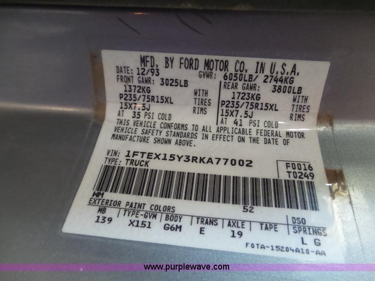 image for item L6591 1994 Ford F150 Ext. Cab pickup truck