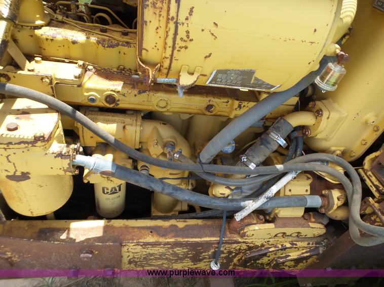 image for item L6594 Caterpillar D6D dozer